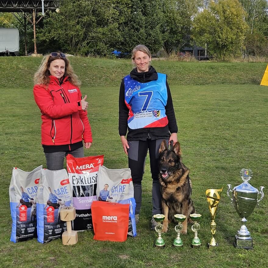 víťaz MM MSKS 2025 s páničkou